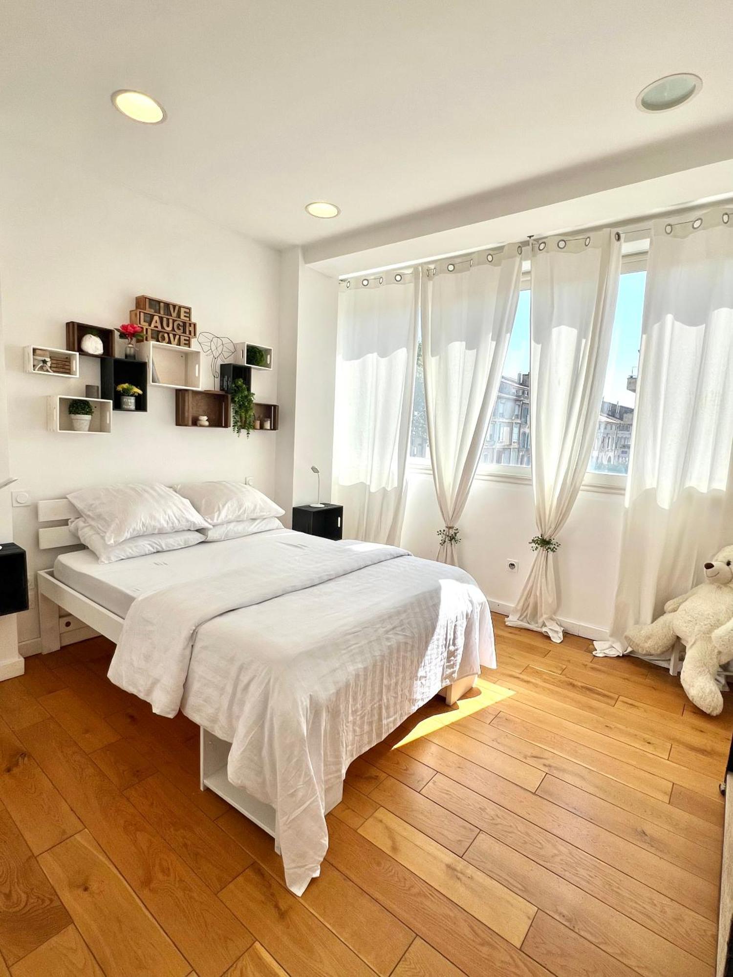 Magnifique Loft Atypique Apartment Tarascon Ngoại thất bức ảnh